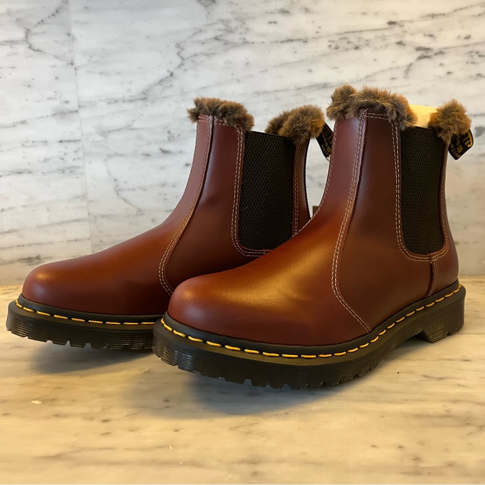 Dr. Martens Leonore Chelsey boots brown 7